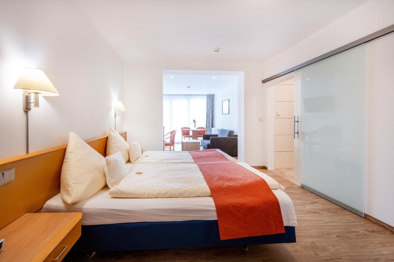 Waldesblick, Hotel-Restaurant Lahr  Екстер'єр фото