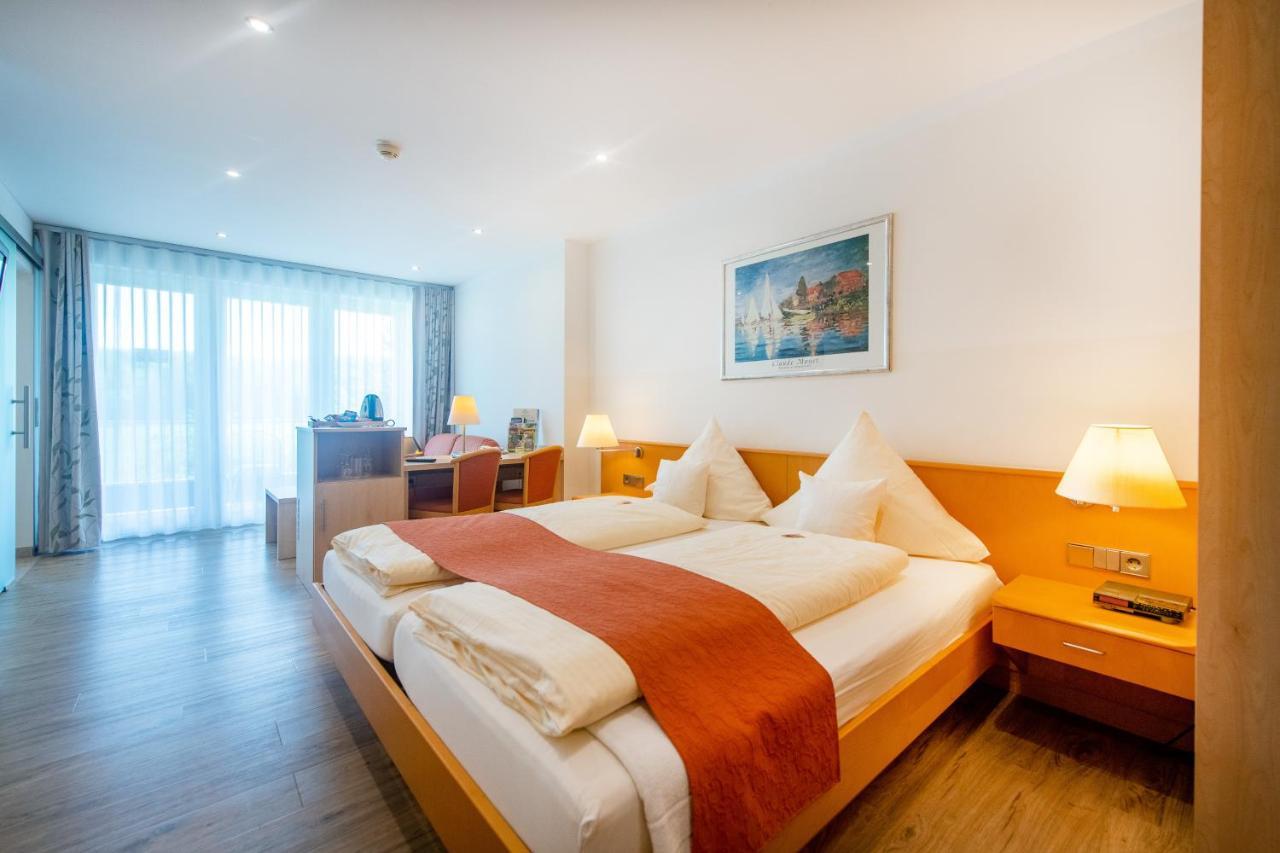 Waldesblick, Hotel-Restaurant Lahr  Екстер'єр фото