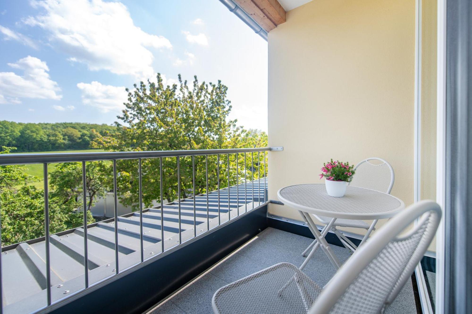 Waldesblick, Hotel-Restaurant Lahr  Екстер'єр фото