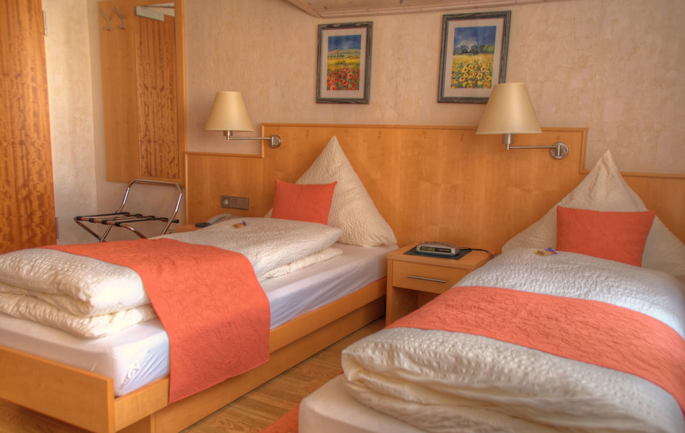 Waldesblick, Hotel-Restaurant Lahr  Екстер'єр фото